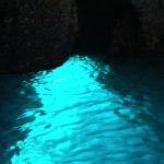 カプリ島より綺麗？タオルミーナ イゾラベッラの「青の洞窟」